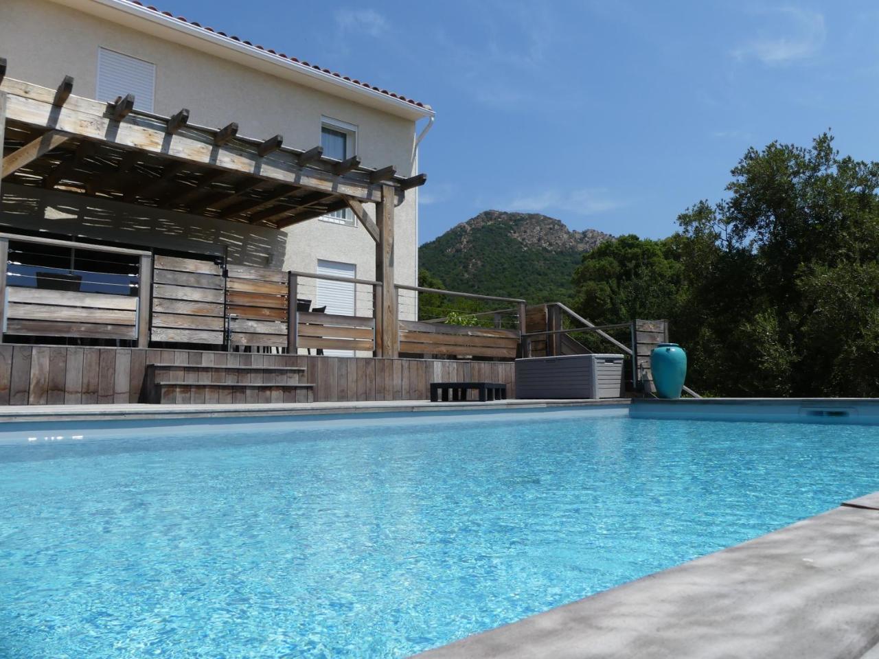 Maison D' Hotes L'Aria Mezzana Sainte-Lucie de Porto-Vecchio Exterior photo