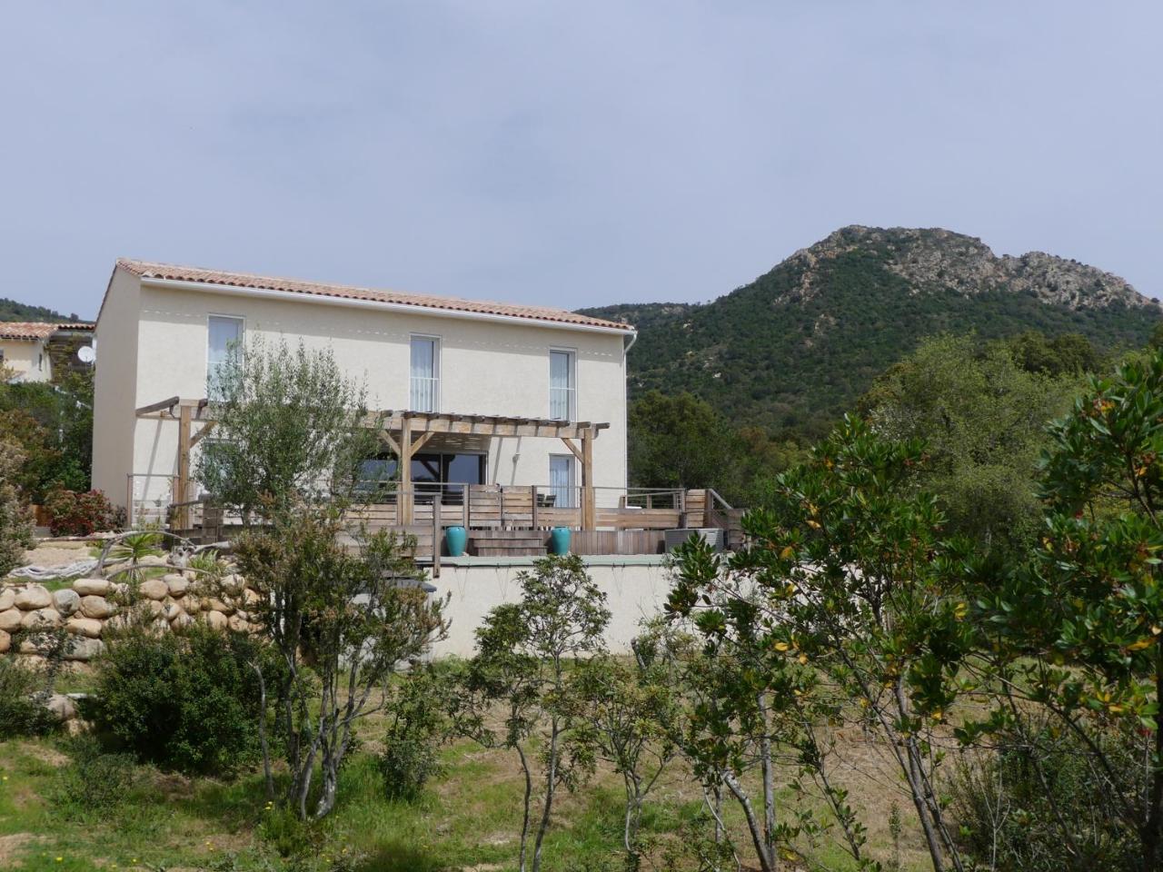 Maison D' Hotes L'Aria Mezzana Sainte-Lucie de Porto-Vecchio Exterior photo